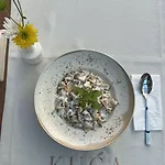 Hotel Kuca *