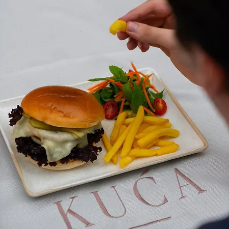 Hotel Kuca Urla