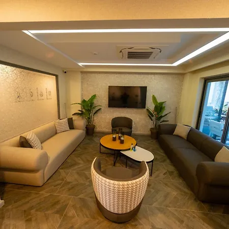 Kuca Hotel
